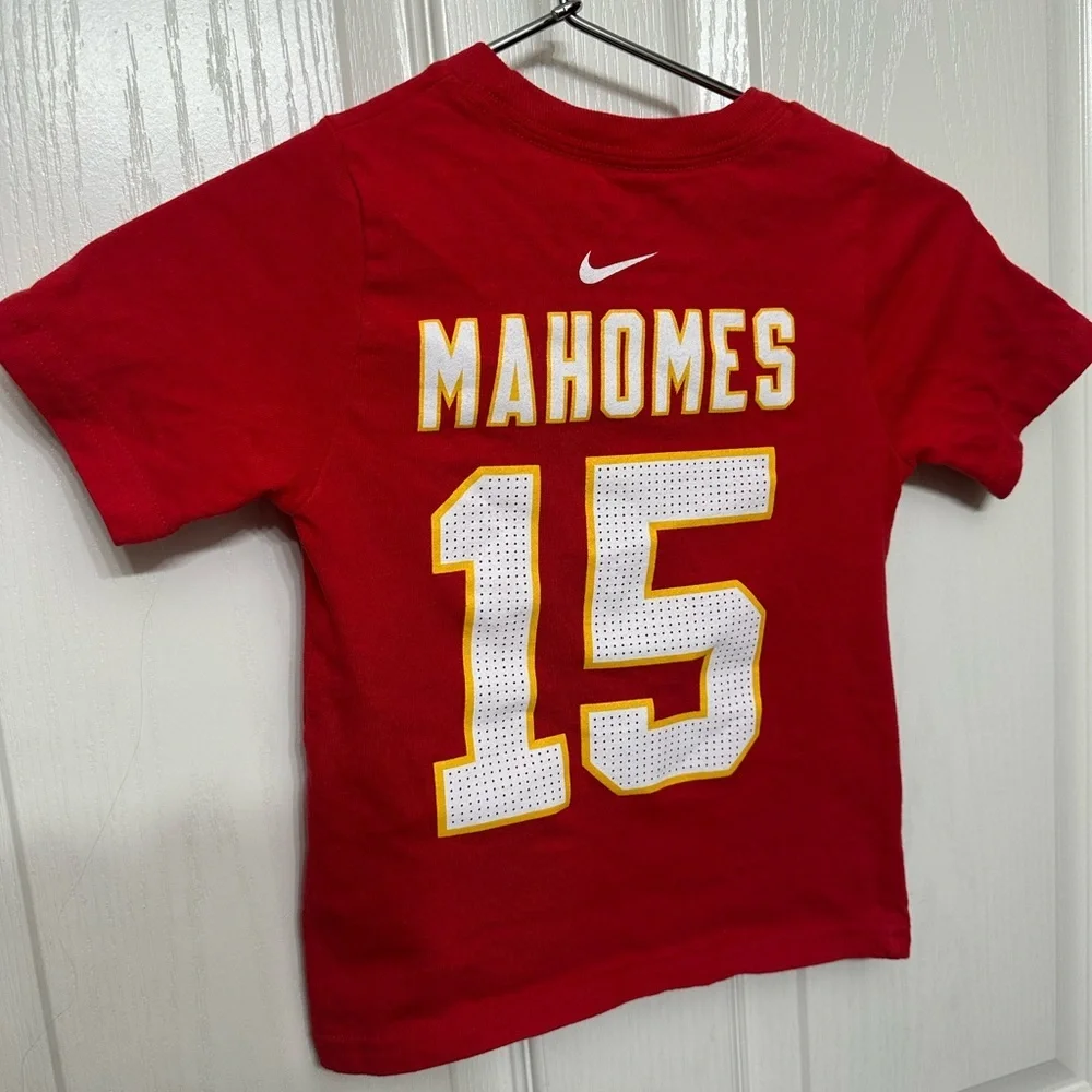 Nike Kids‎ Red Mahomes Jersey Tee
